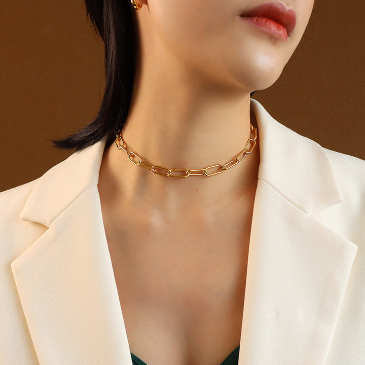 Triple layered pearl clavicle chain Chorker necklace