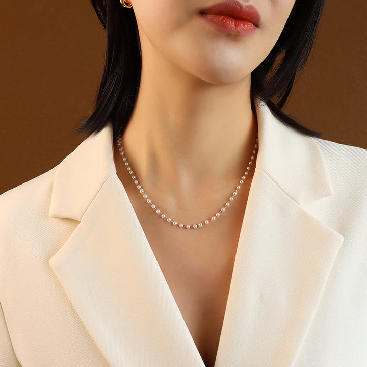 Triple layered pearl clavicle chain Chorker necklace