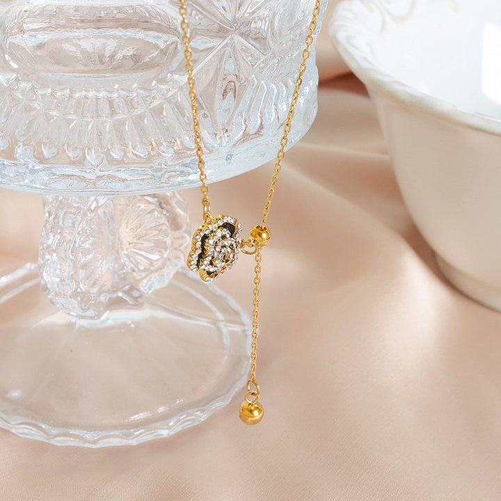 Pull-out Weighted Drip Glazed Rose Necklace