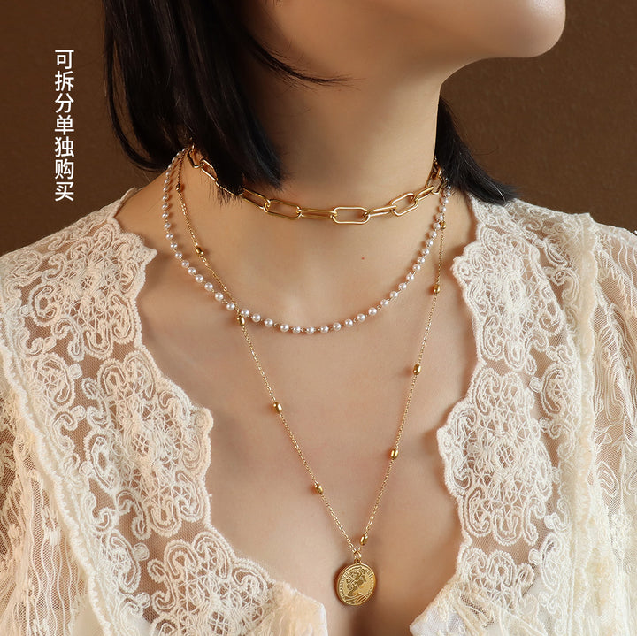 Triple layered pearl clavicle chain Chorker necklace