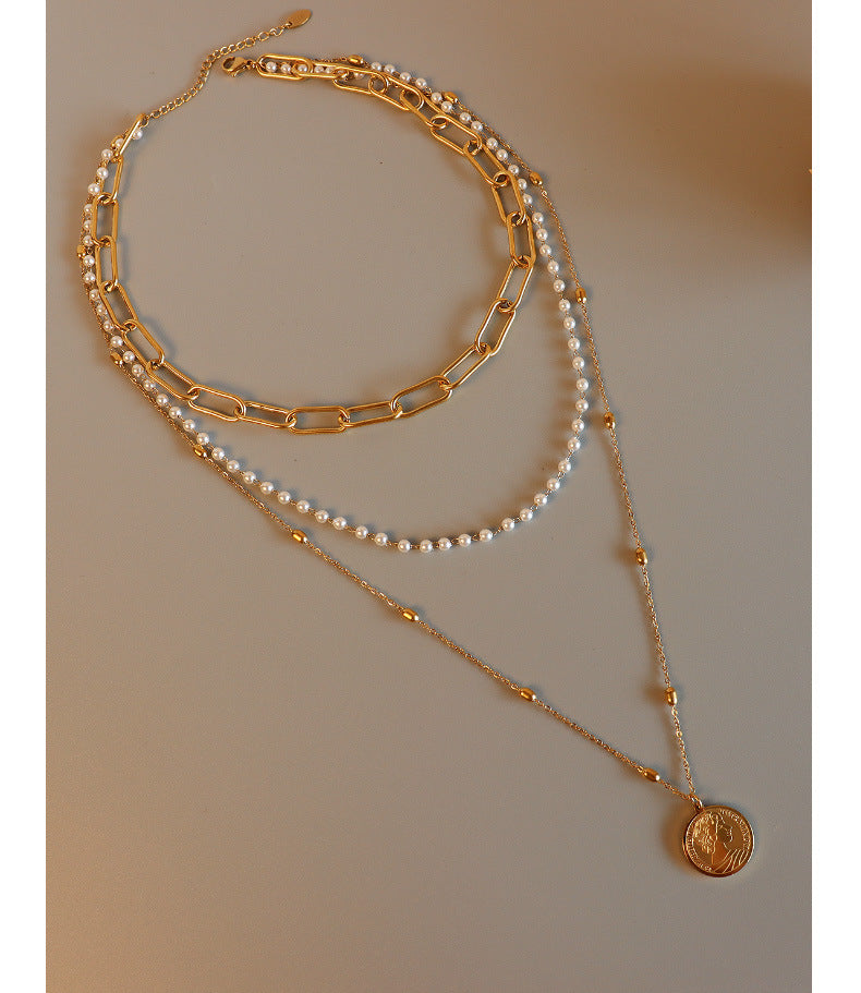 Triple layered pearl clavicle chain Chorker necklace